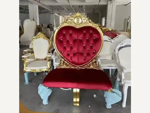 Royal Heart-Shaped Double King Chair – Elegant Seating Delight