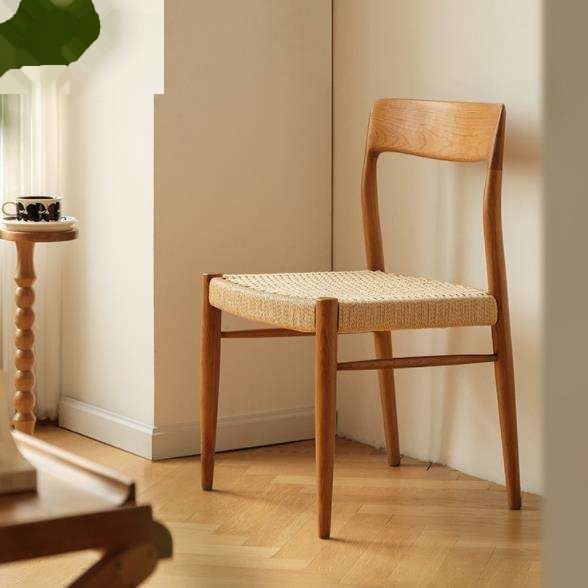 Classic top-level textured wooden dining chair, elegant set of solid wood legs, wooden style restaurant image 2