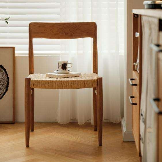 Classic top-level textured wooden dining chair, elegant set of solid wood legs, wooden style restaurant image 4
