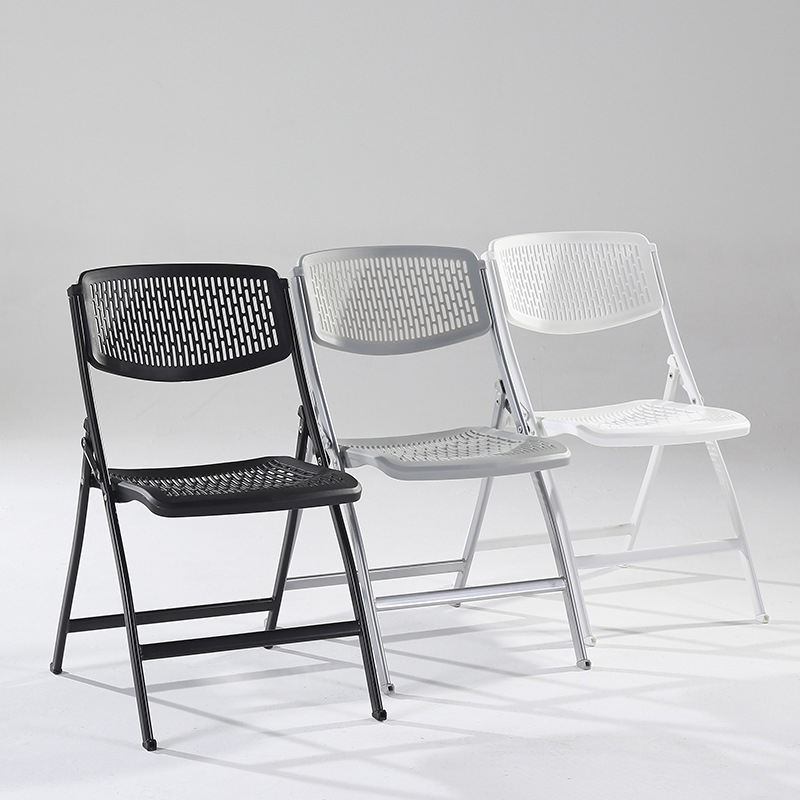 Modern plastic folding wedding chairs are popular in stock home furniture, home bars, restaurants, kitchens, and warehouses - featuring a foldable design image 3