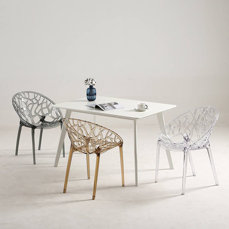 Modern Italian resin banquet chairs, hotel furniture, armless design, PP transparent stackable, suitable for weddings, family offices, living rooms