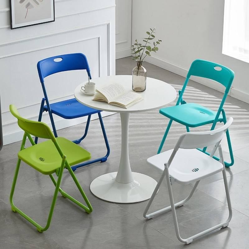 Garden Camping Plastic Garden Wedding Banquet Party Event Chair White Folding Chair