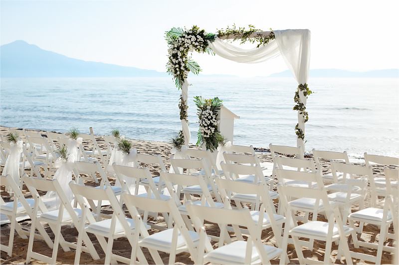 wedding chairs